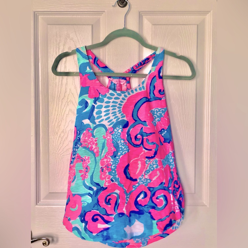 Lilly Pulitzer women’s XS bright coral and aqua tank top.